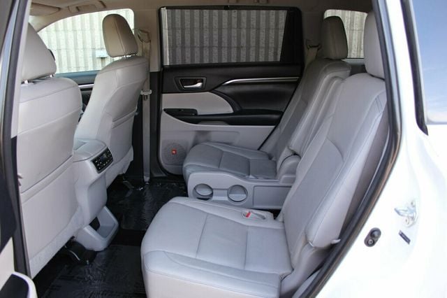 2014 Toyota Highlander AWD PLATINUM W/ NAVIGATION, PANO MOONROOF, LEATHER - 23042748 - 26