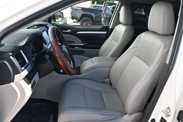 2014 Toyota Highlander AWD XLE Brand New Tires - 22800549 - 11