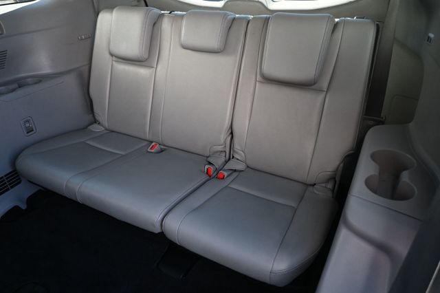 2014 Toyota Highlander AWD XLE Brand New Tires - 22800549 - 14