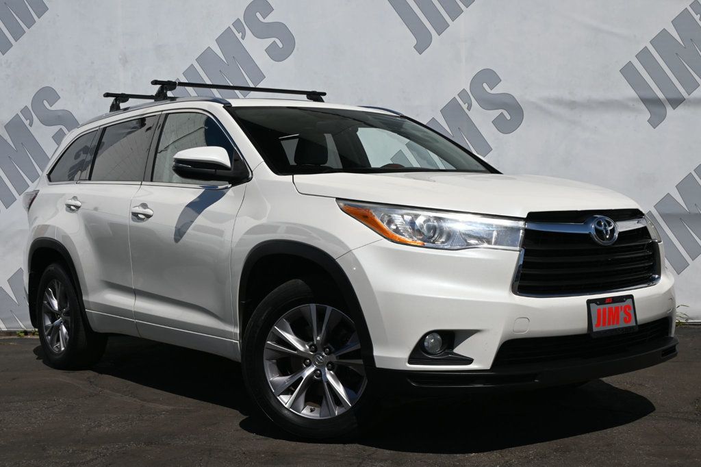 2014 Toyota Highlander XLE photo 3