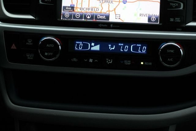 2014 Toyota Highlander AWD XLE W/ LEATHER, MOONROOF - 23083627 - 16