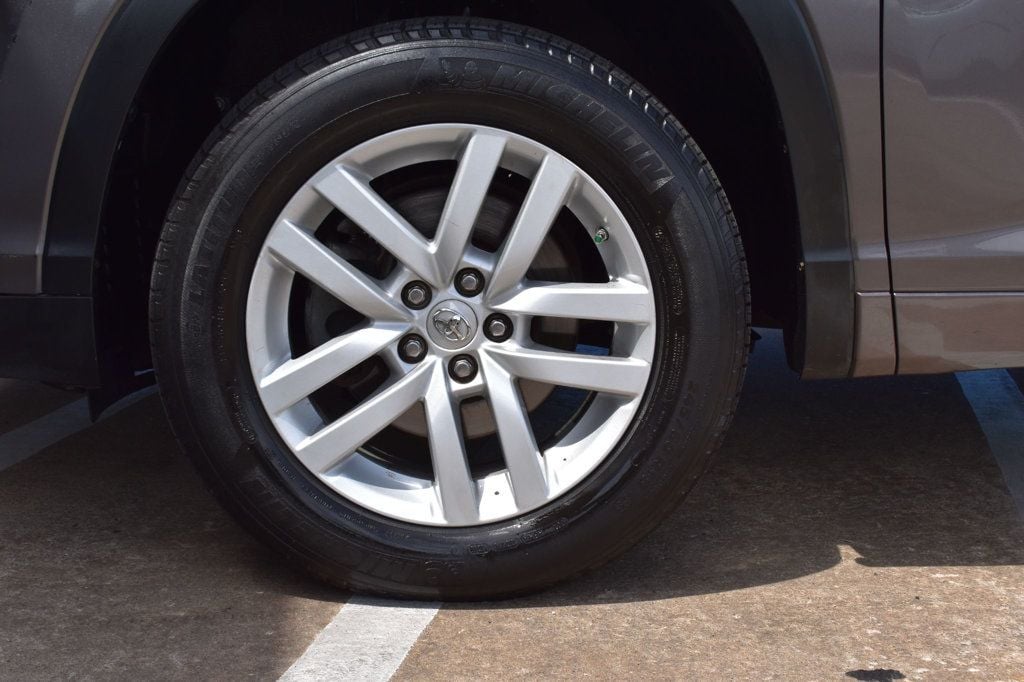 2014 Toyota Highlander FWD 4dr I4 LE - 23045190 - 10