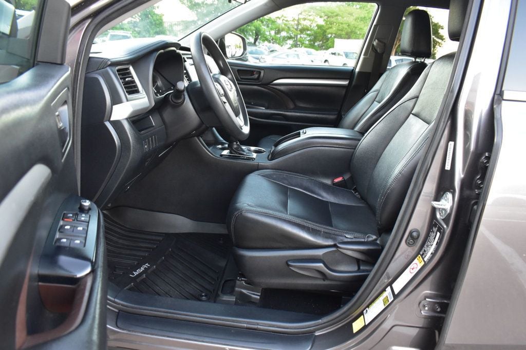 2014 Toyota Highlander FWD 4dr I4 LE - 23045190 - 11