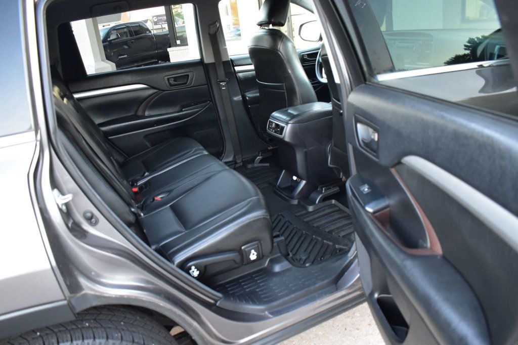 2014 Toyota Highlander FWD 4dr I4 LE - 23045190 - 21