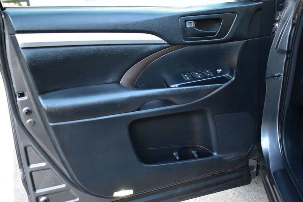 2014 Toyota Highlander FWD 4dr I4 LE - 23045190 - 42