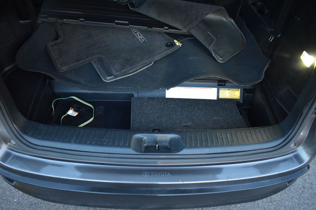 2014 Toyota Highlander FWD 4dr I4 LE - 23045190 - 48