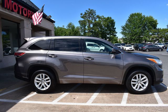 2014 Toyota Highlander FWD 4dr I4 LE - 23045190 - 5
