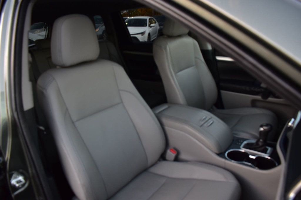 2014 Toyota Highlander HIGHLANDER XLE - 22941726 - 17