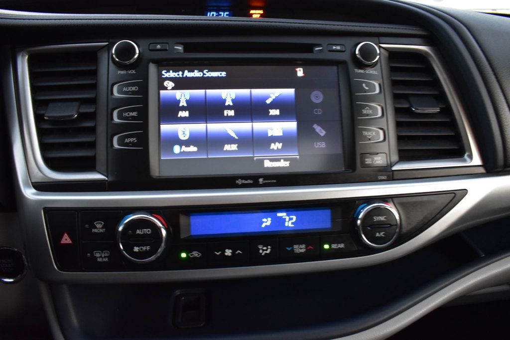 2014 Toyota Highlander HIGHLANDER XLE - 22941726 - 38