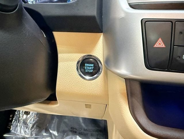 2014 Toyota Highlander Limited - 22961660 - 15