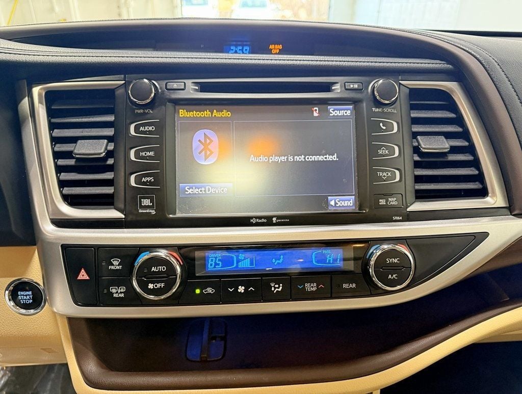 2014 Toyota Highlander Limited - 22961660 - 16