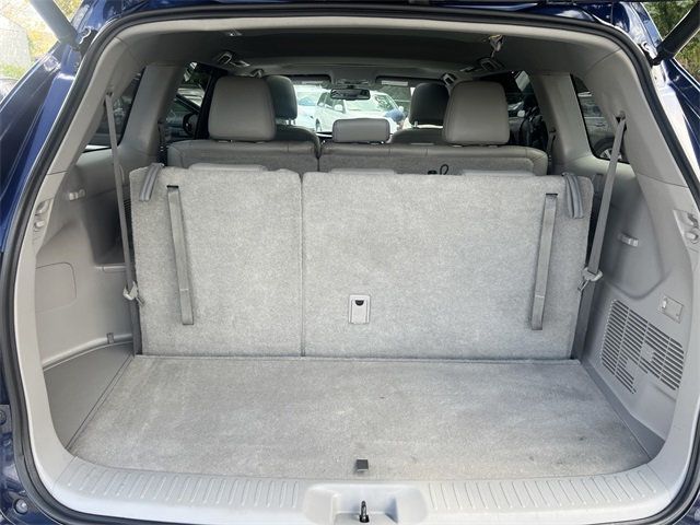 2014 Toyota Highlander Base Hybrid photo 13