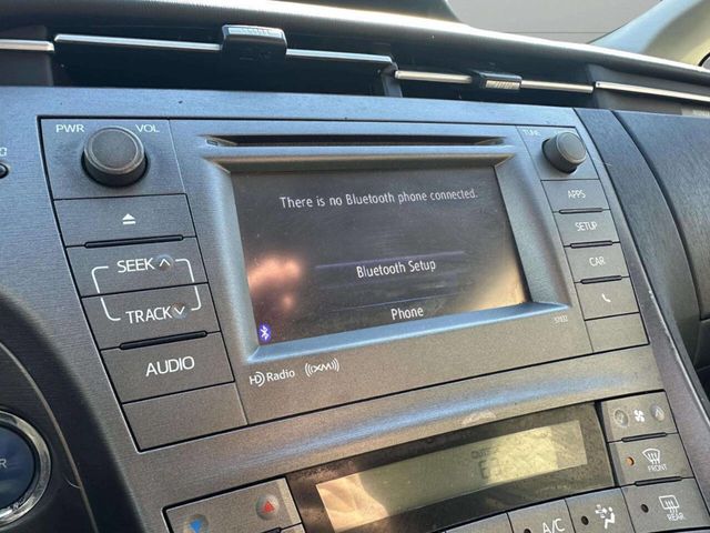 2014 Toyota Prius 5dr Hatchback Four - 22938445 - 31