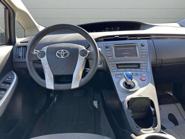2014 Toyota Prius 5dr Hatchback Four - 22938445 - 34