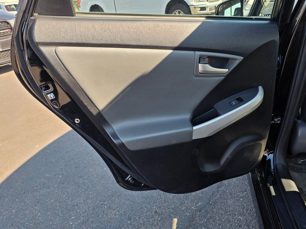 2014 Toyota Prius 5dr Hatchback Four - 22946673 - 20