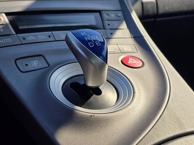 2014 Toyota Prius 5dr Hatchback Four - 22946673 - 30