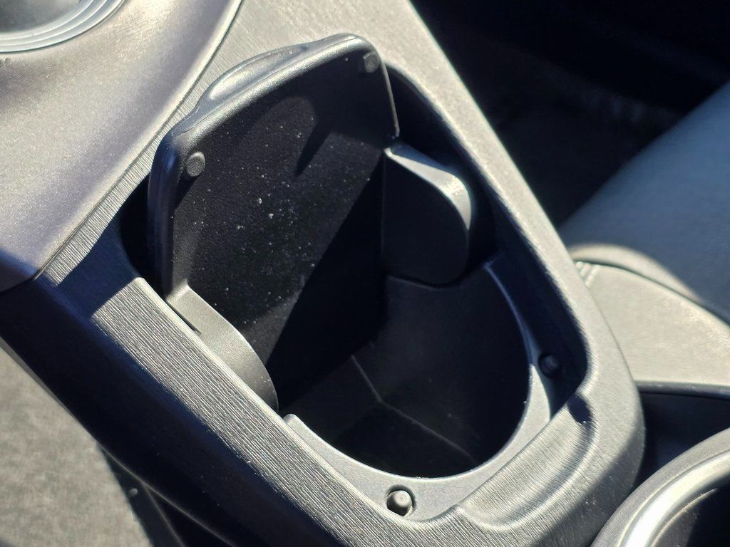 2014 Toyota Prius 5dr Hatchback Four - 22946673 - 31