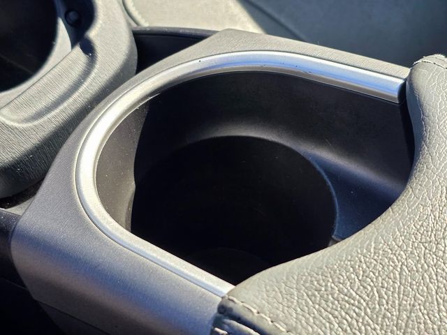 2014 Toyota Prius 5dr Hatchback Four - 22946673 - 32