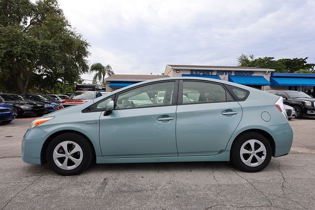 2014 TOYOTA Prius 5dr Hatchback Three - 22940778 - 1