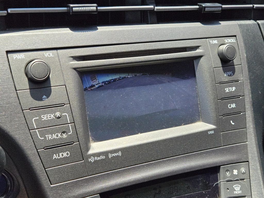 2014 Toyota Prius 5dr Hatchback Three - 22898204 - 17