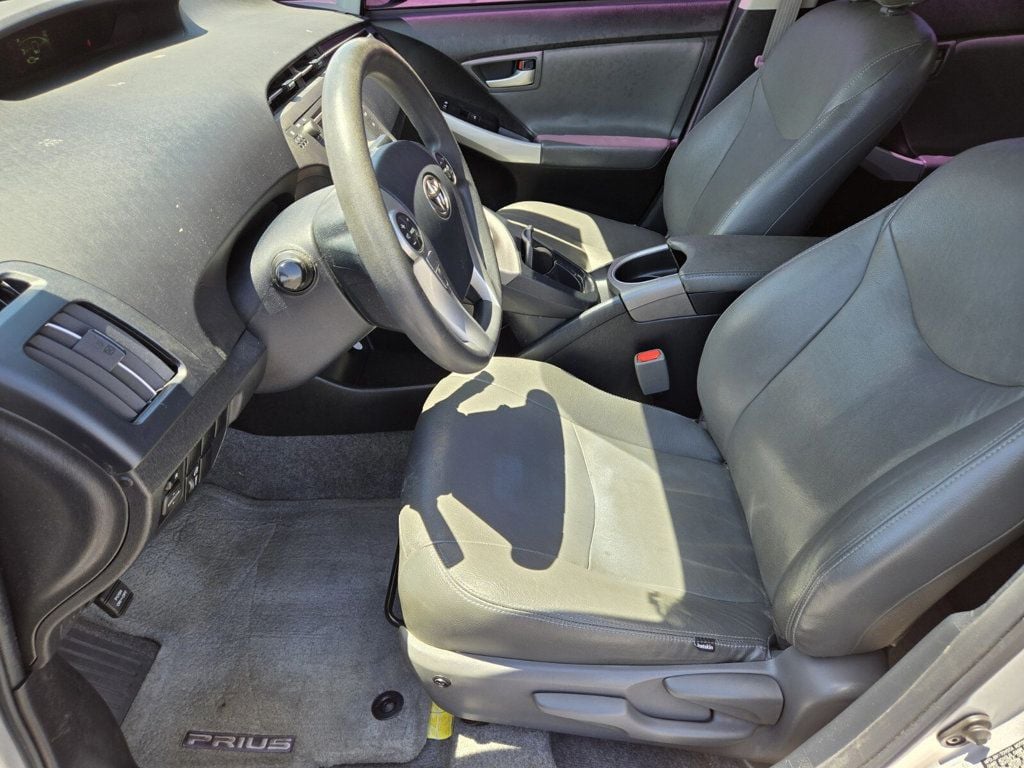 2014 Toyota Prius 5dr Hatchback Three - 22898204 - 7