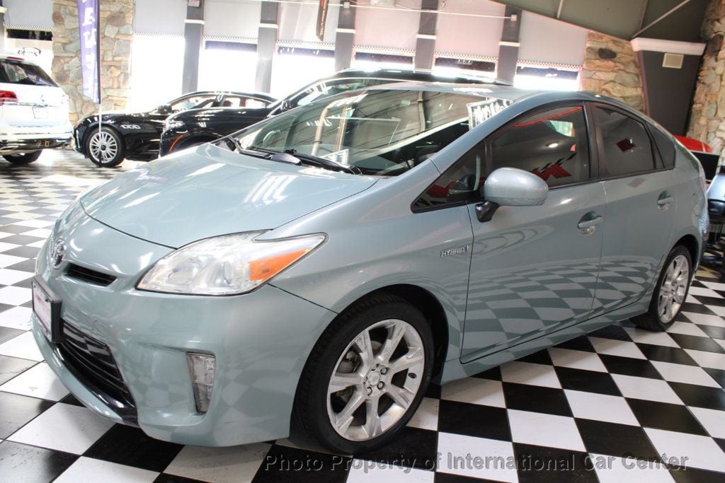 2014 Toyota Prius 5dr Hatchback Three - 22760370 - 9