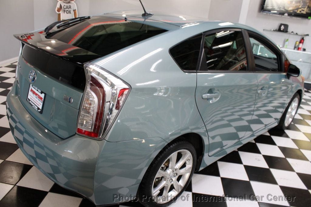 2014 Toyota Prius 5dr Hatchback Three - 22760370 - 3