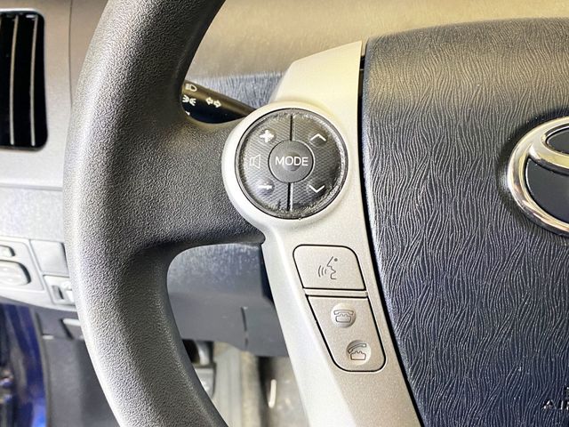 2014 Toyota Prius 5dr Hatchback Three - 22963342 - 23