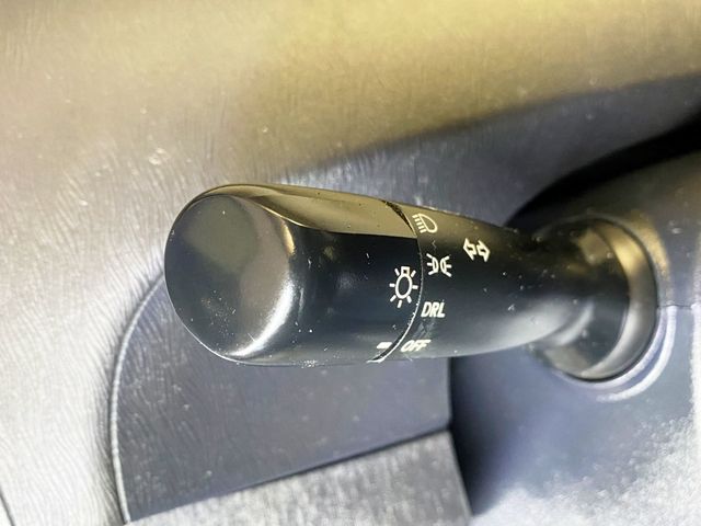 2014 Toyota Prius 5dr Hatchback Three - 22963342 - 25