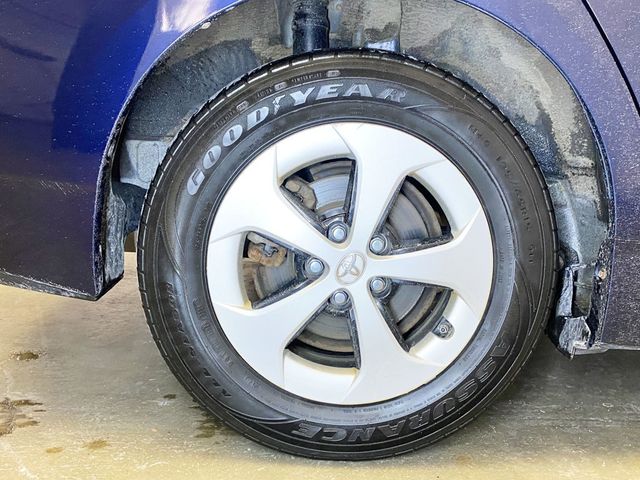 2014 Toyota Prius 5dr Hatchback Three - 22963342 - 55