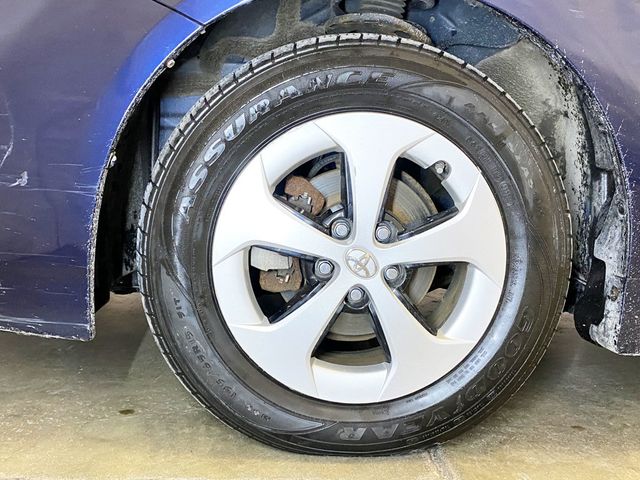 2014 Toyota Prius 5dr Hatchback Three - 22963342 - 57