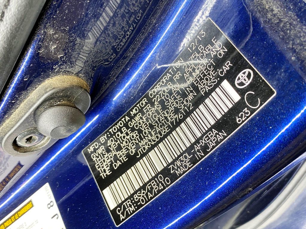 2014 Toyota Prius 5dr Hatchback Three - 22963342 - 60