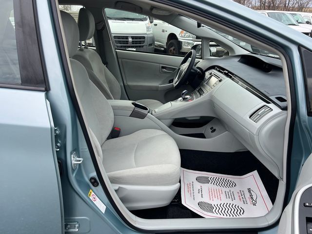 2014 Toyota Prius 5dr Hatchback Three - 22993751 - 17