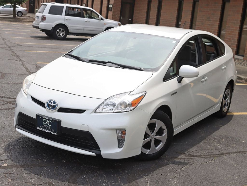 2014 Toyota Prius 5dr Hatchback Two - 22867096 - 27