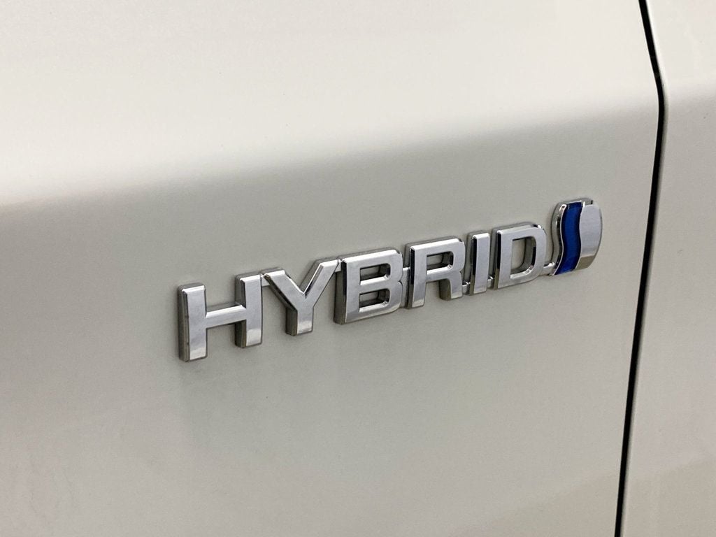 2014 Toyota Prius 5dr Hatchback Two - 22965767 - 2