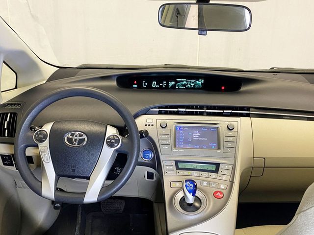 2014 Toyota Prius 5dr Hatchback Two - 22965767 - 42