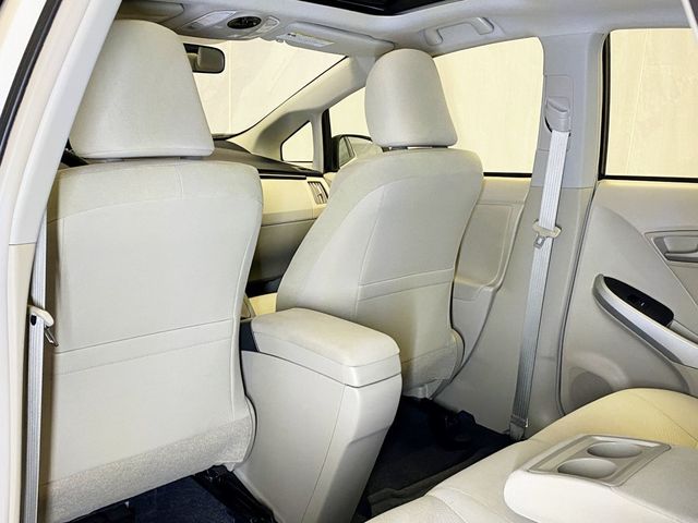 2014 Toyota Prius 5dr Hatchback Two - 22965767 - 47