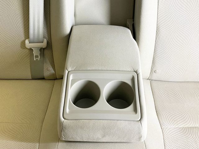 2014 Toyota Prius 5dr Hatchback Two - 22965767 - 49