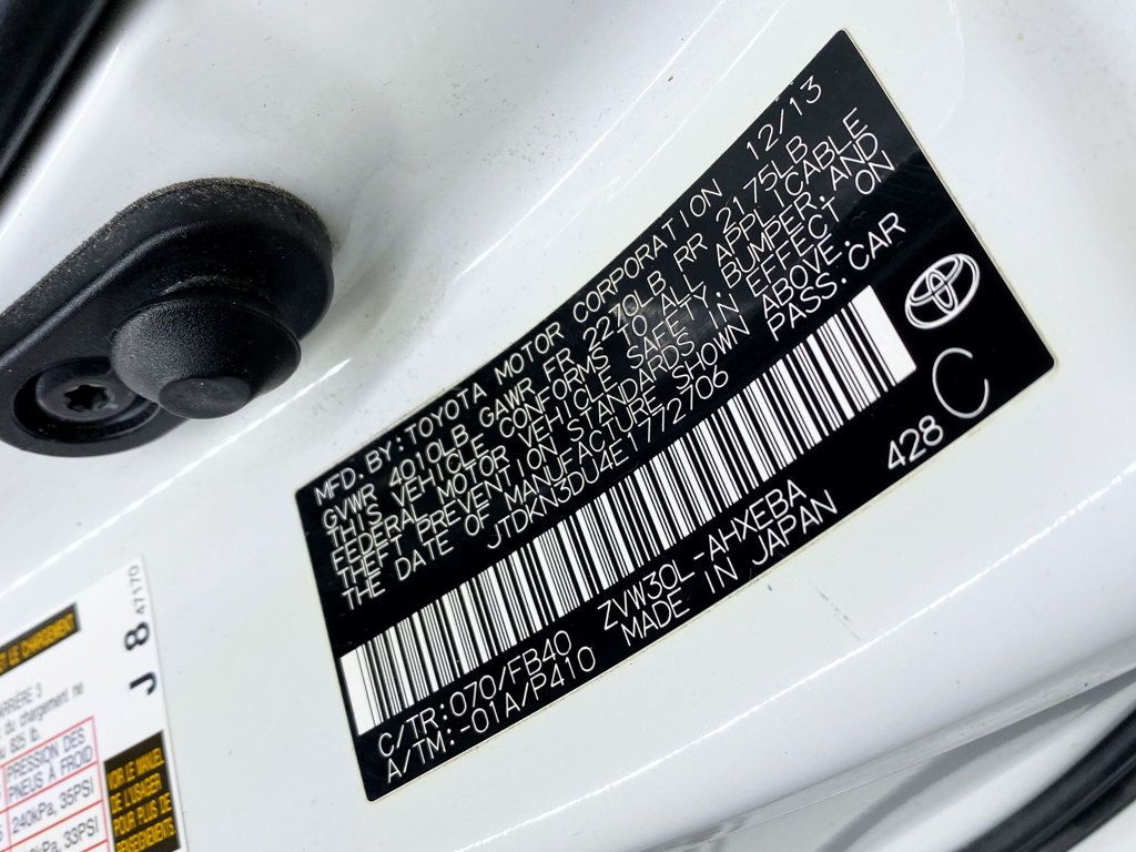 2014 Toyota Prius 5dr Hatchback Two - 22965767 - 59