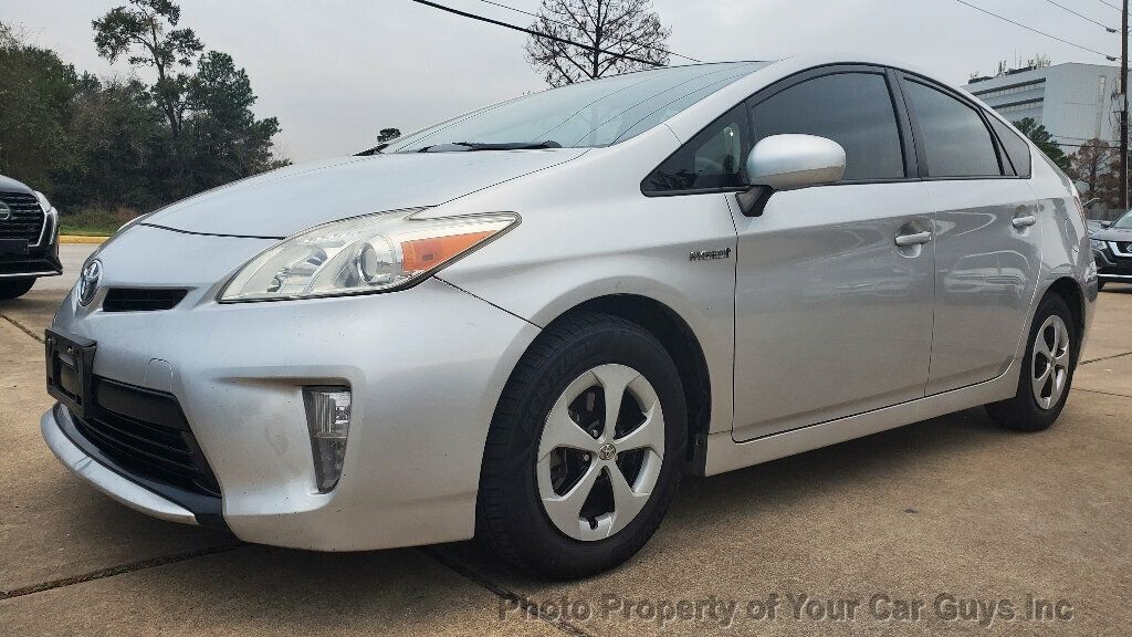 2014 Toyota Prius 5dr Hatchback Two - 22732247 - 19