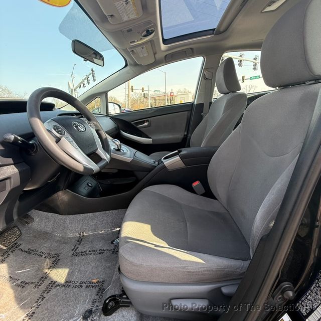 2014 Toyota Prius 5DR THREE W/SOLAR ROOF PACKAGE - 23001779 - 21