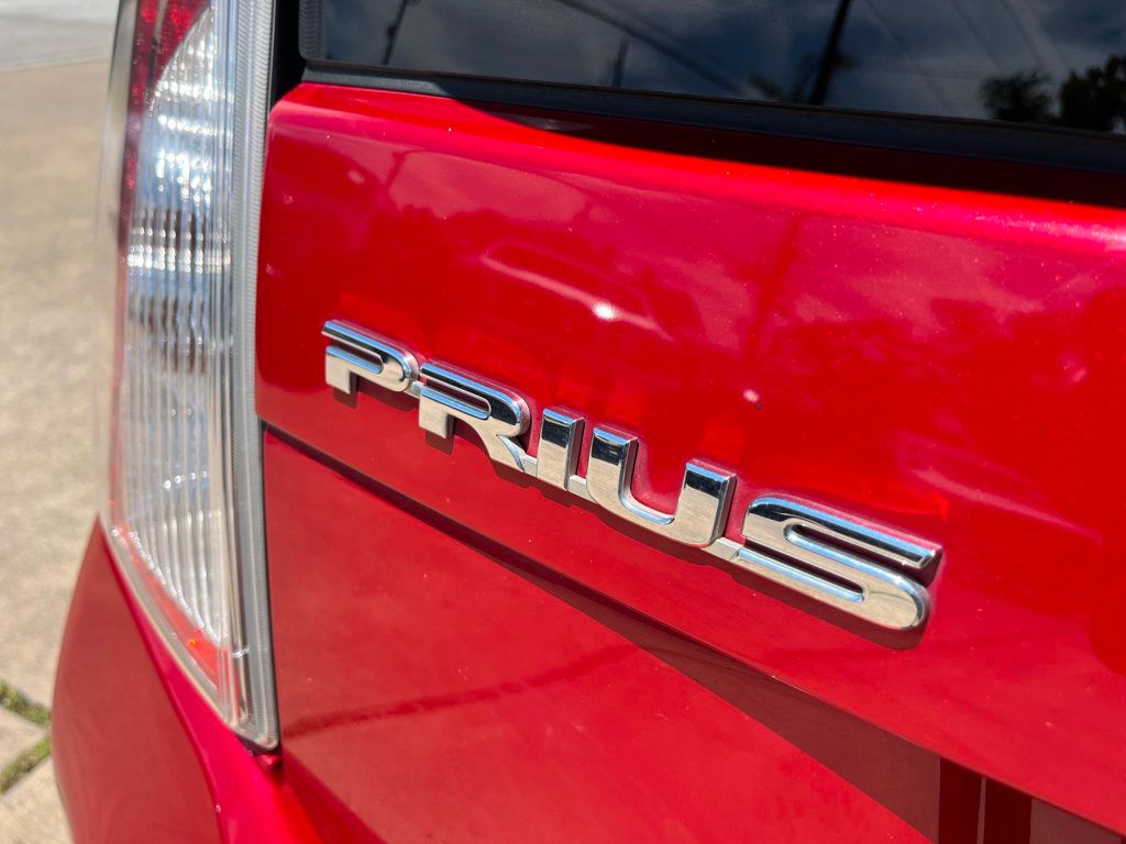 2014 Toyota Prius Prius /Sunroof/Navigation/Reverse Camera - 22411468 - 47