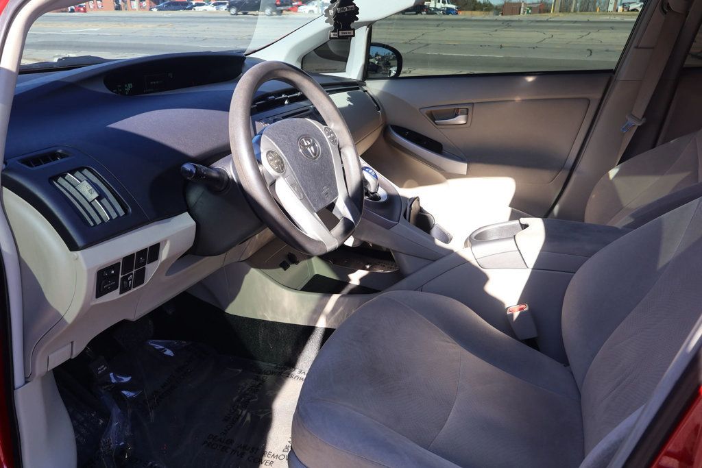 2014 Toyota Prius THREE TRIM LEVEL, HATCHBACK, GOOD SERVICE HISTORY!!! - 22955785 - 8