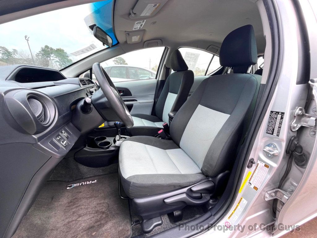 2014 Toyota Prius c 5dr Hatchback Three - 22108686 - 13