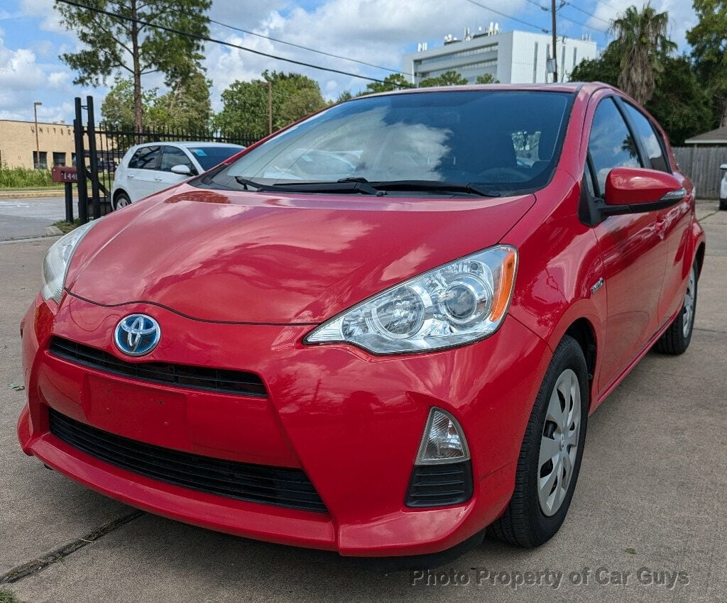 2014 Toyota Prius c 5dr Hatchback Two - 22516060 - 0