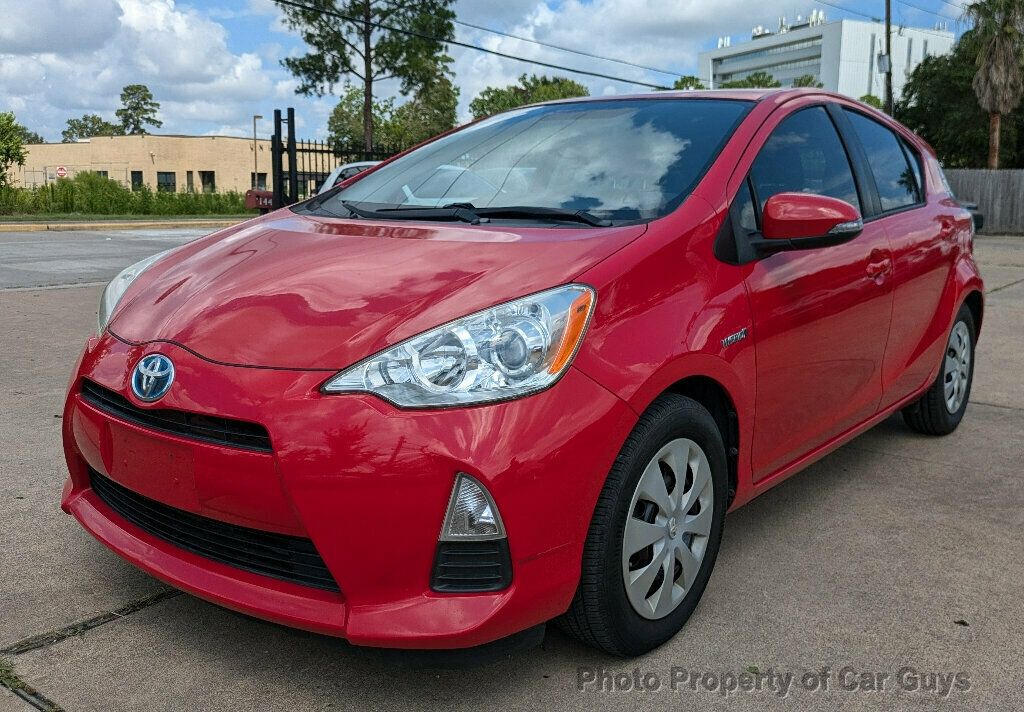 2014 Toyota Prius c 5dr Hatchback Two - 22516060 - 14