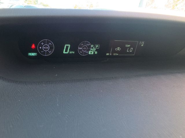 2014 Toyota Prius Plug-In 5dr Hatchback - 23070536 - 15