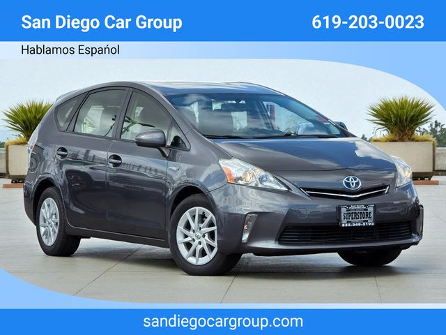 2014 Toyota Prius v  - 22932413 - 0
