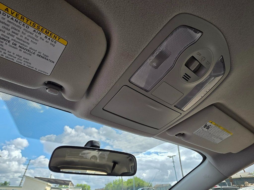 2014 Toyota Prius v - 22932413 - 22
