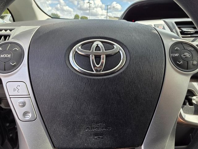 2014 Toyota Prius v  - 22932413 - 24